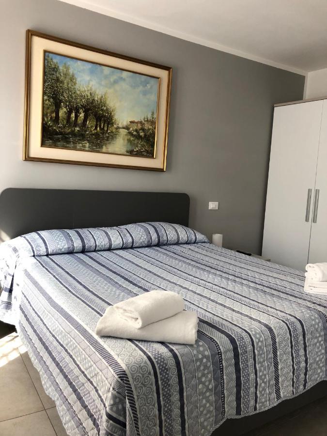 La Casa Della Ada Hotel Castelnuovo del Garda Luaran gambar
