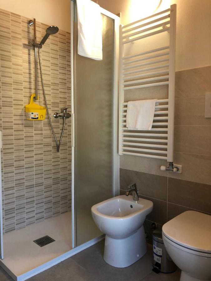 La Casa Della Ada Hotel Castelnuovo del Garda Luaran gambar